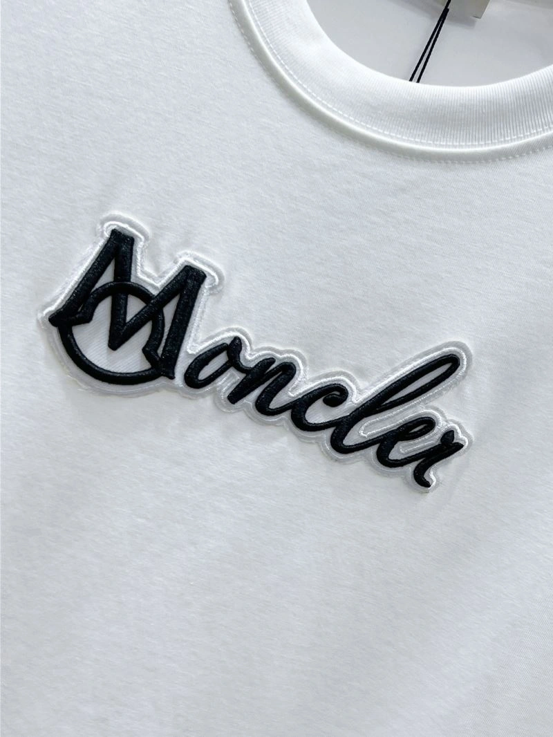Moncler T-Shirts StreetReady 140834