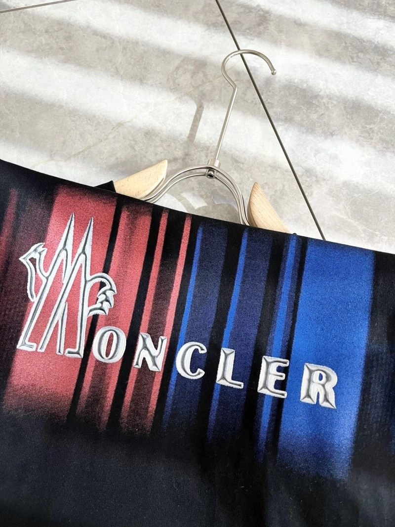 TimelessDesign Moncler T-Shirts 140830