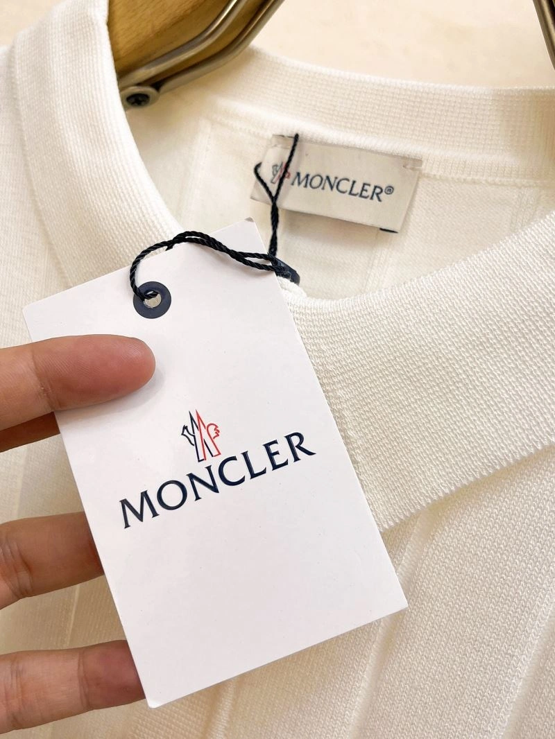 Moncler T-Shirts Colorful 140823
