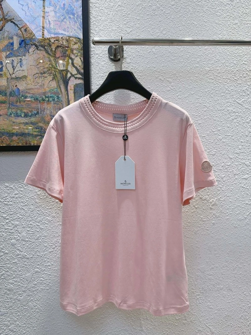 Lightweight Moncler T-Shirts 139749