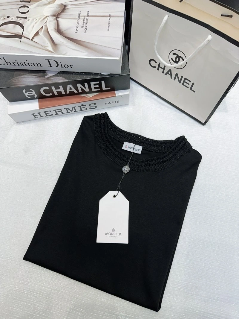 TimelessDesign Moncler T-Shirts 139745