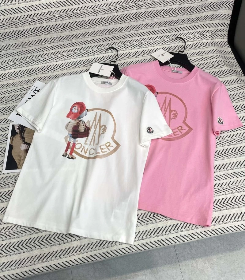 Bold Moncler T-Shirts 139728