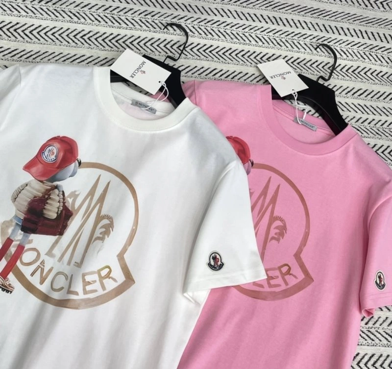Bold Moncler T-Shirts 139728