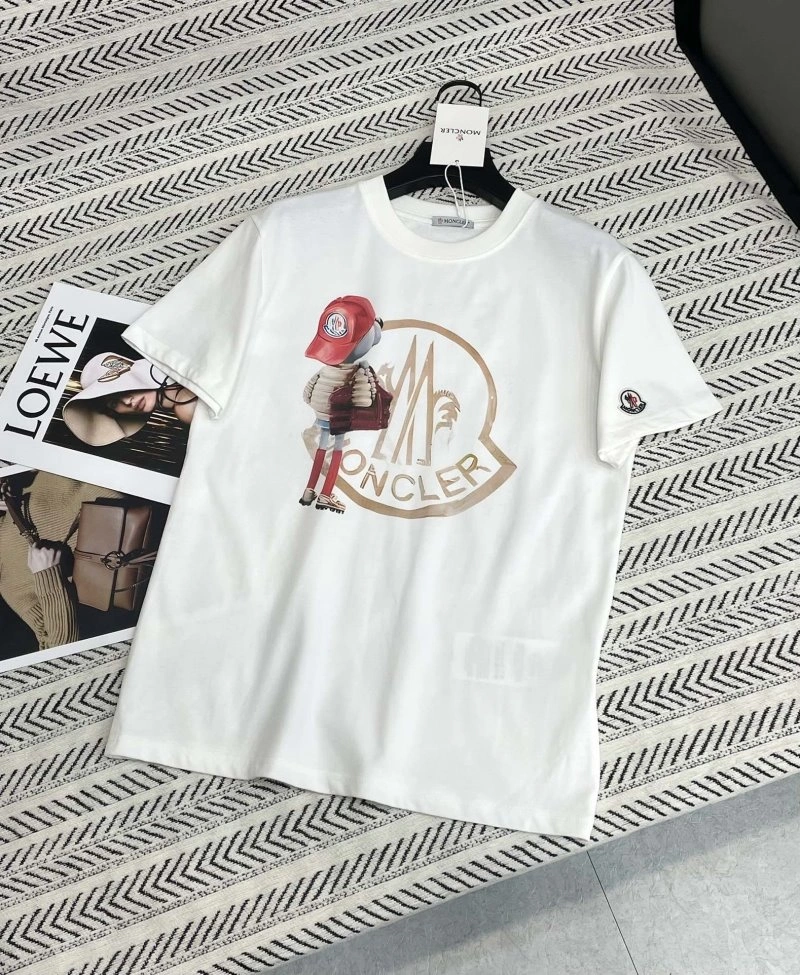 Bold Moncler T-Shirts 139728