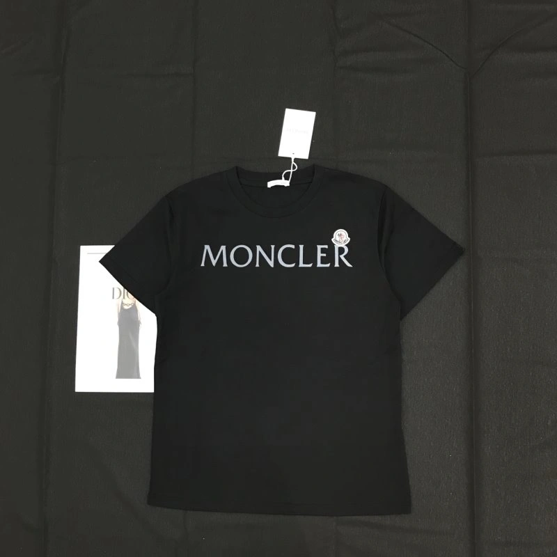 Moncler T-Shirts Sustainable 139731