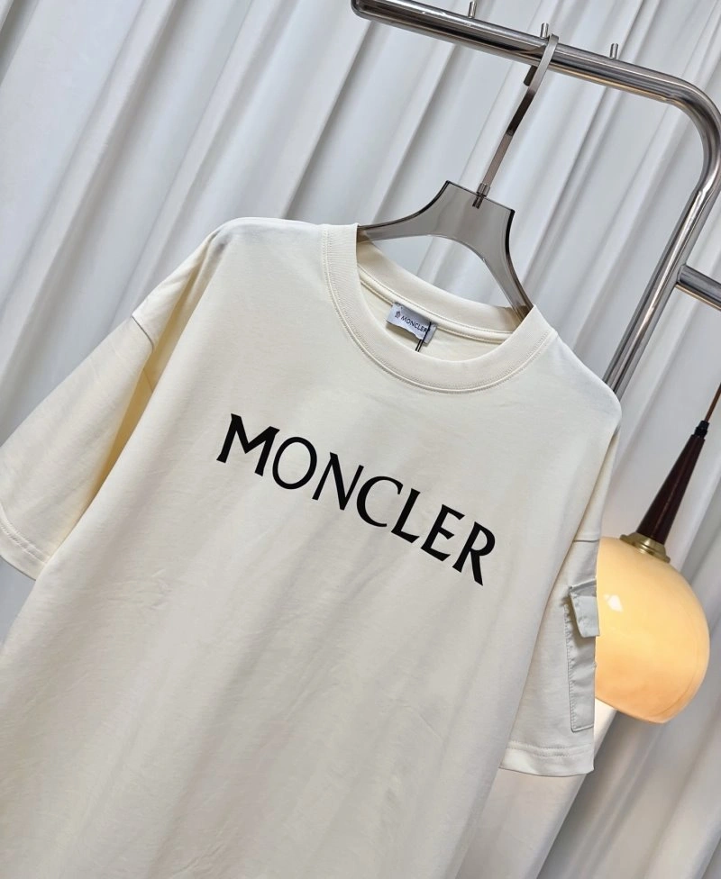 Sophisticated Moncler T-Shirts 139726