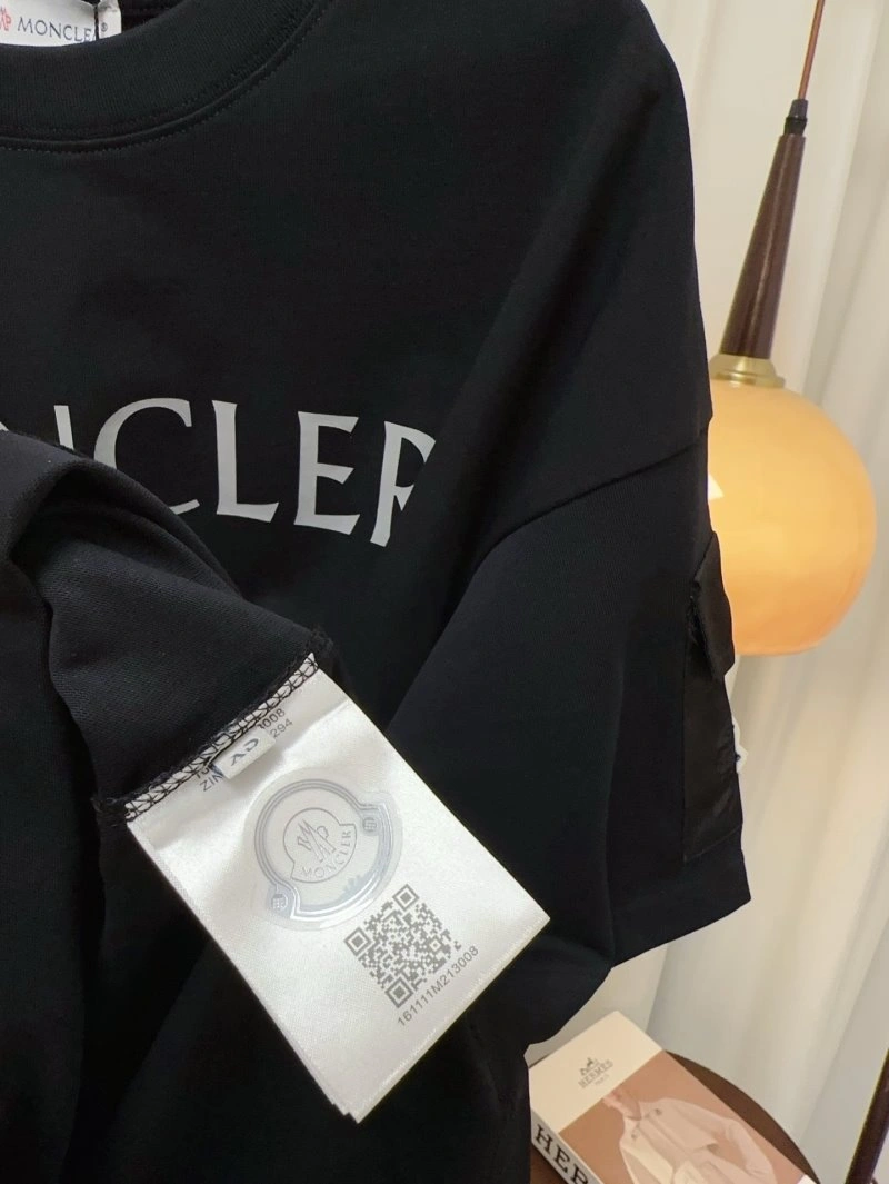 TravelReady Moncler T-Shirts 139727