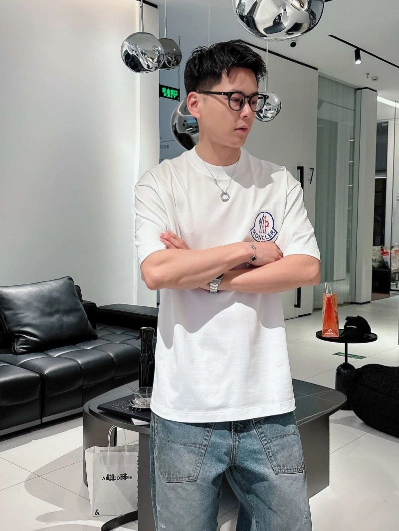 Moncler T-Shirts HighPerformance 140583