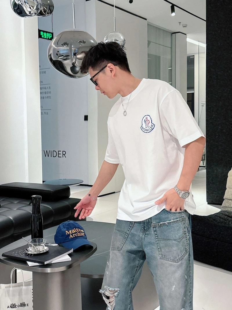 Moncler T-Shirts HighPerformance 140583