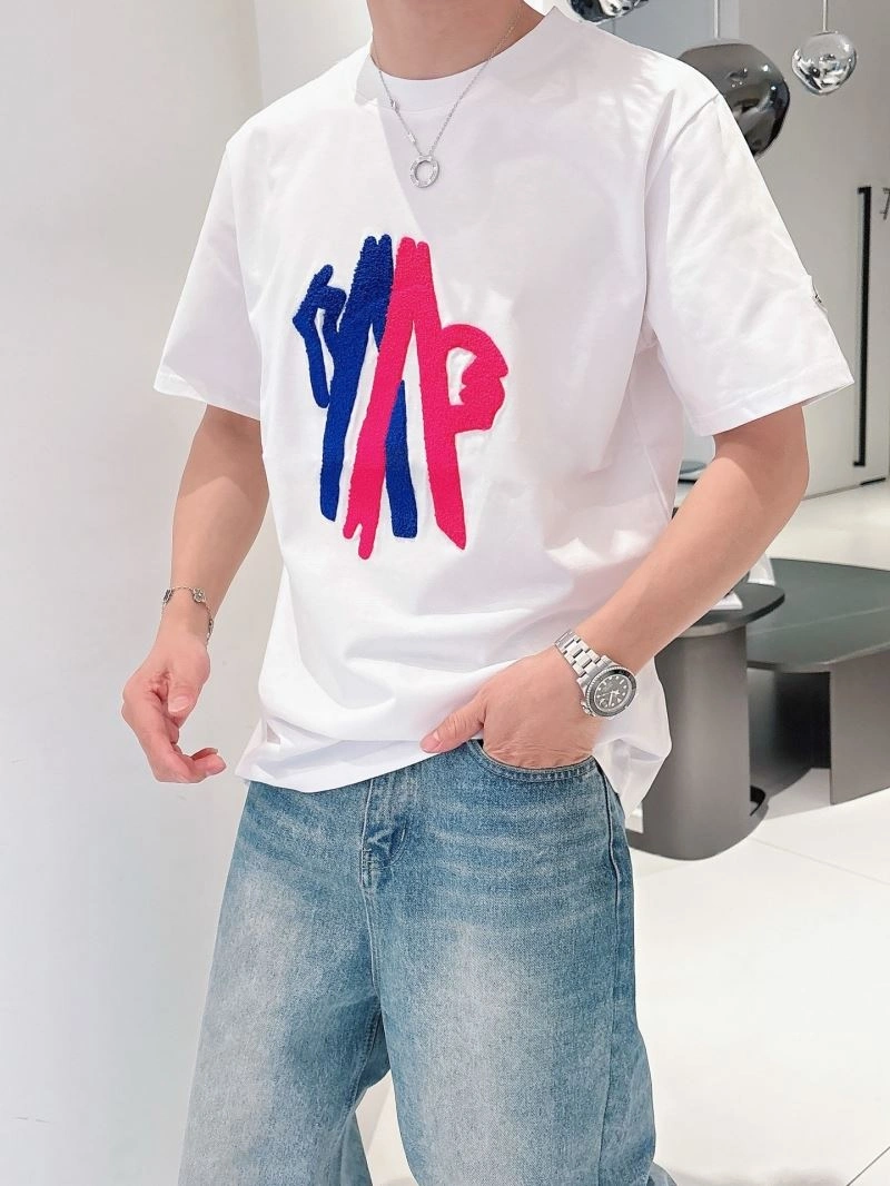 Moncler T-Shirts MultiPurpose 140579