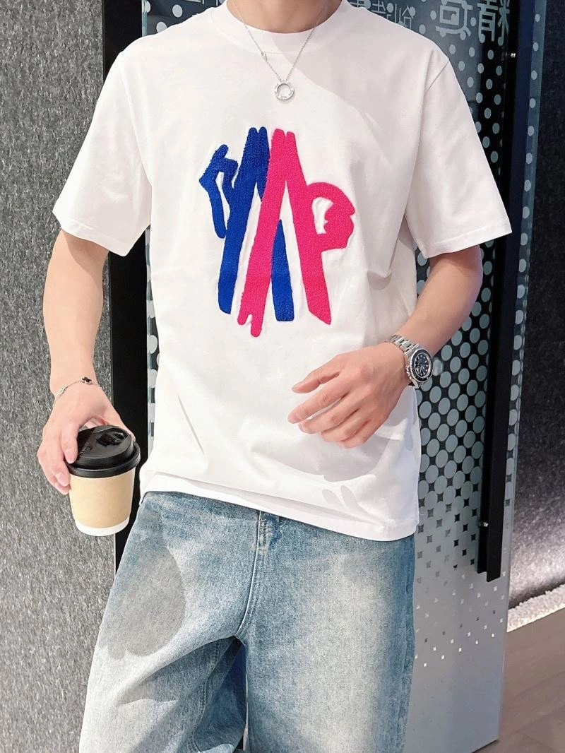 Moncler T-Shirts MultiPurpose 140579