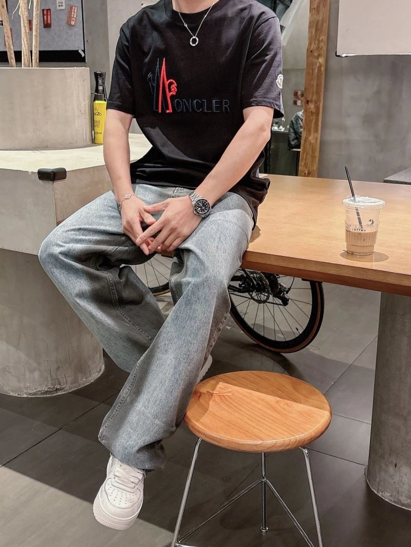 Efficient Moncler T-Shirts 140581