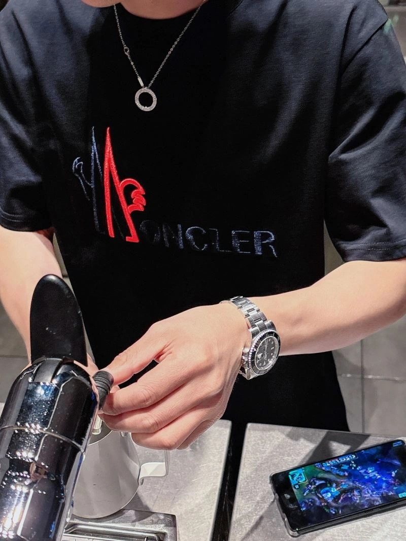 Efficient Moncler T-Shirts 140581
