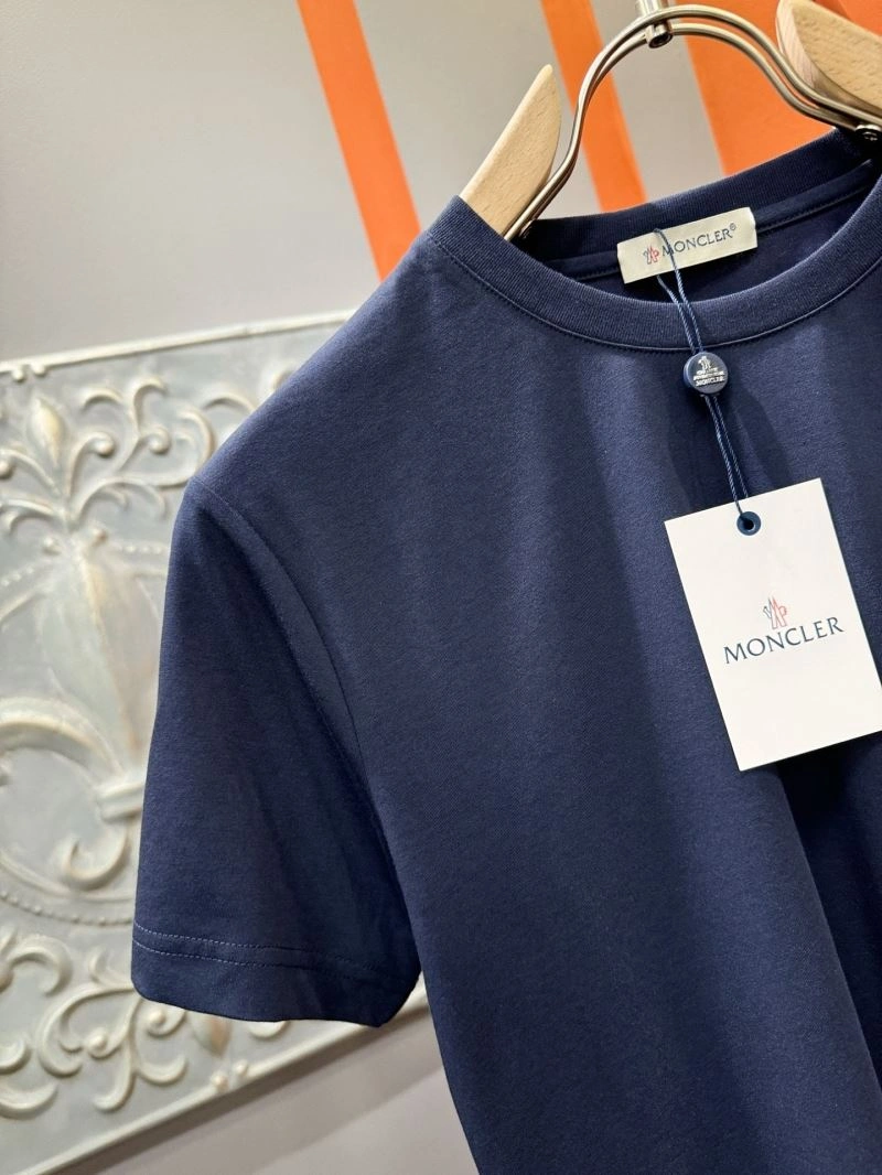 Moncler T-Shirts Packable 140574