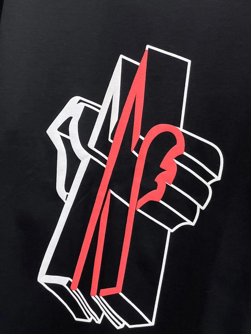Moncler T-Shirts Resilient 140570