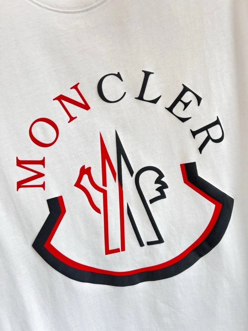Elegant Moncler T-Shirts 140572