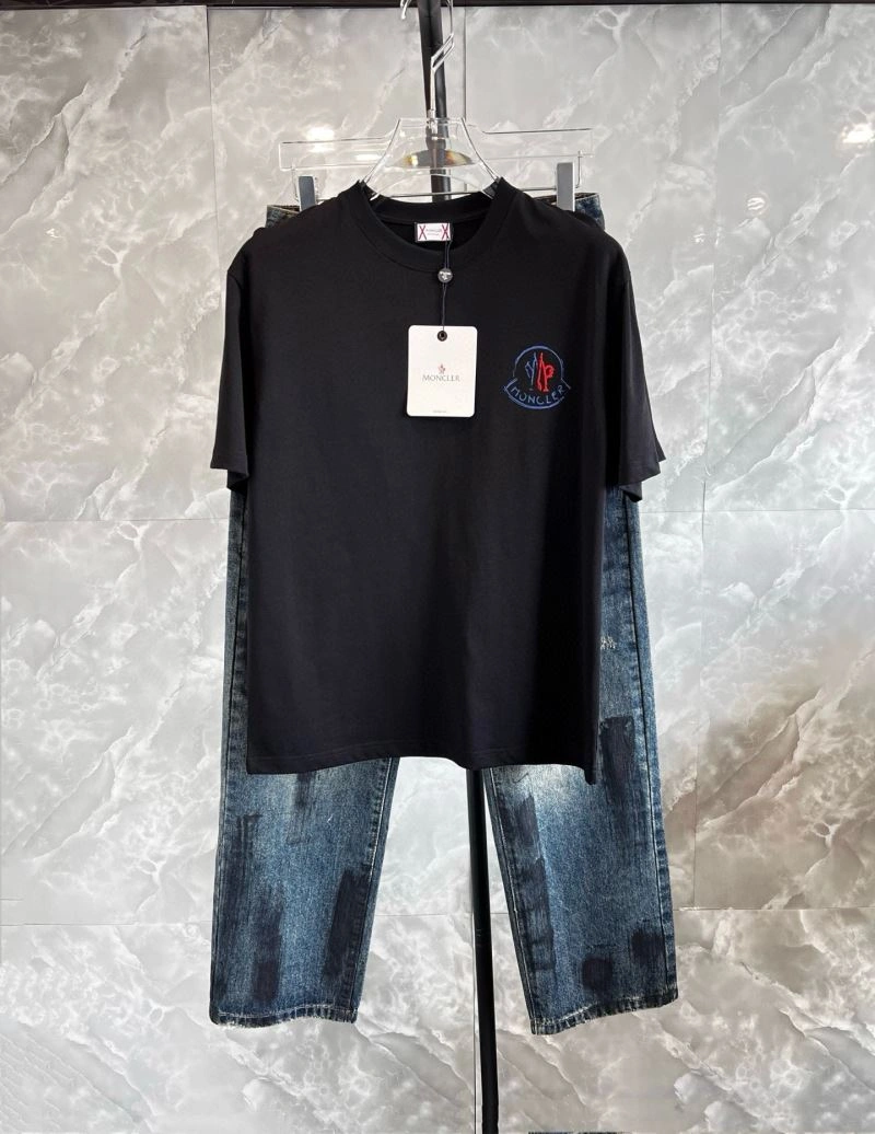 Moncler T-Shirts SoftTouch 140558