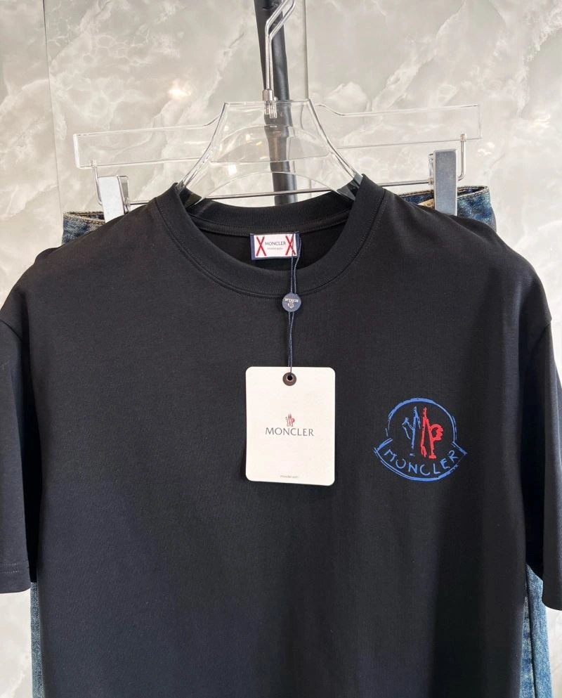 Moncler T-Shirts SoftTouch 140558