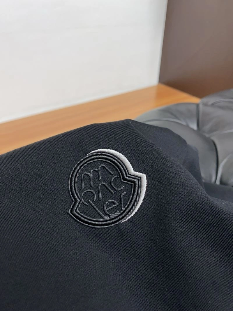 Durable Moncler T-Shirts 140561