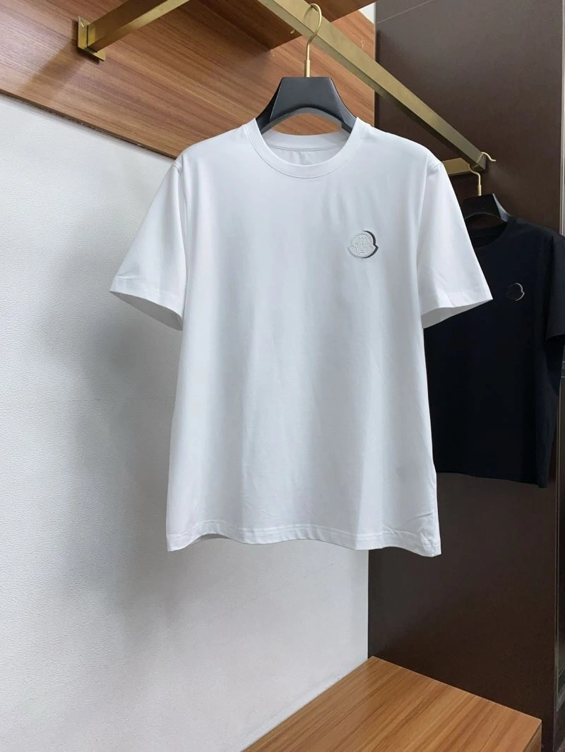 Moncler T-Shirts Efficient 140559
