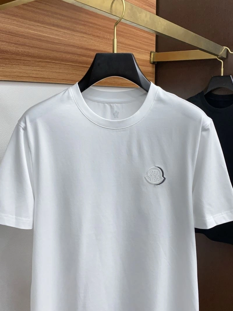 Moncler T-Shirts Efficient 140559