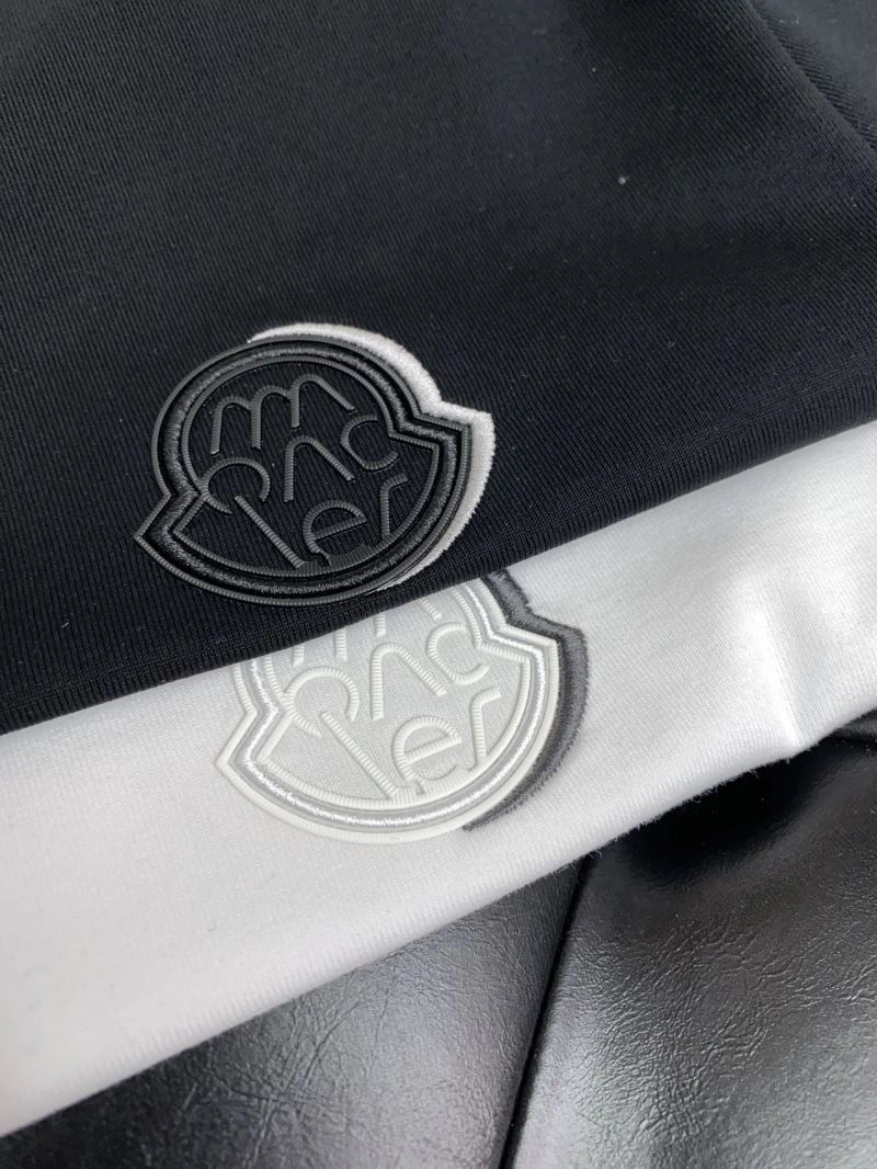 Moncler T-Shirts Efficient 140559