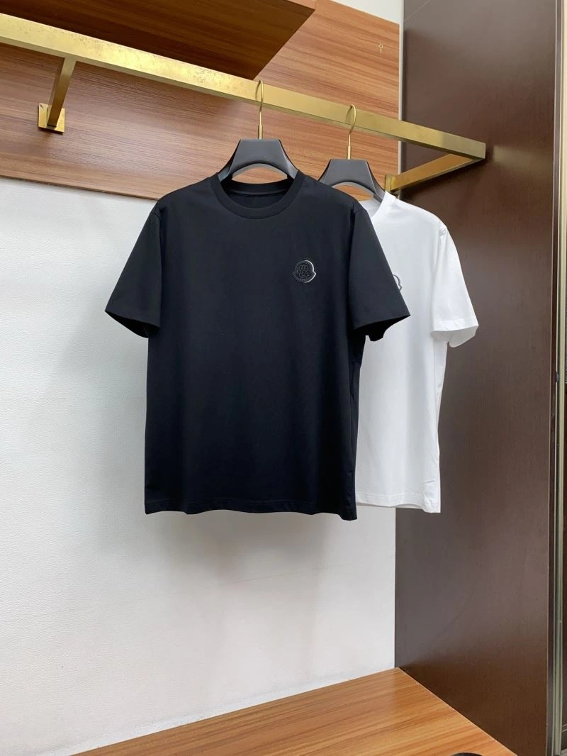 Moncler T-Shirts Efficient 140559