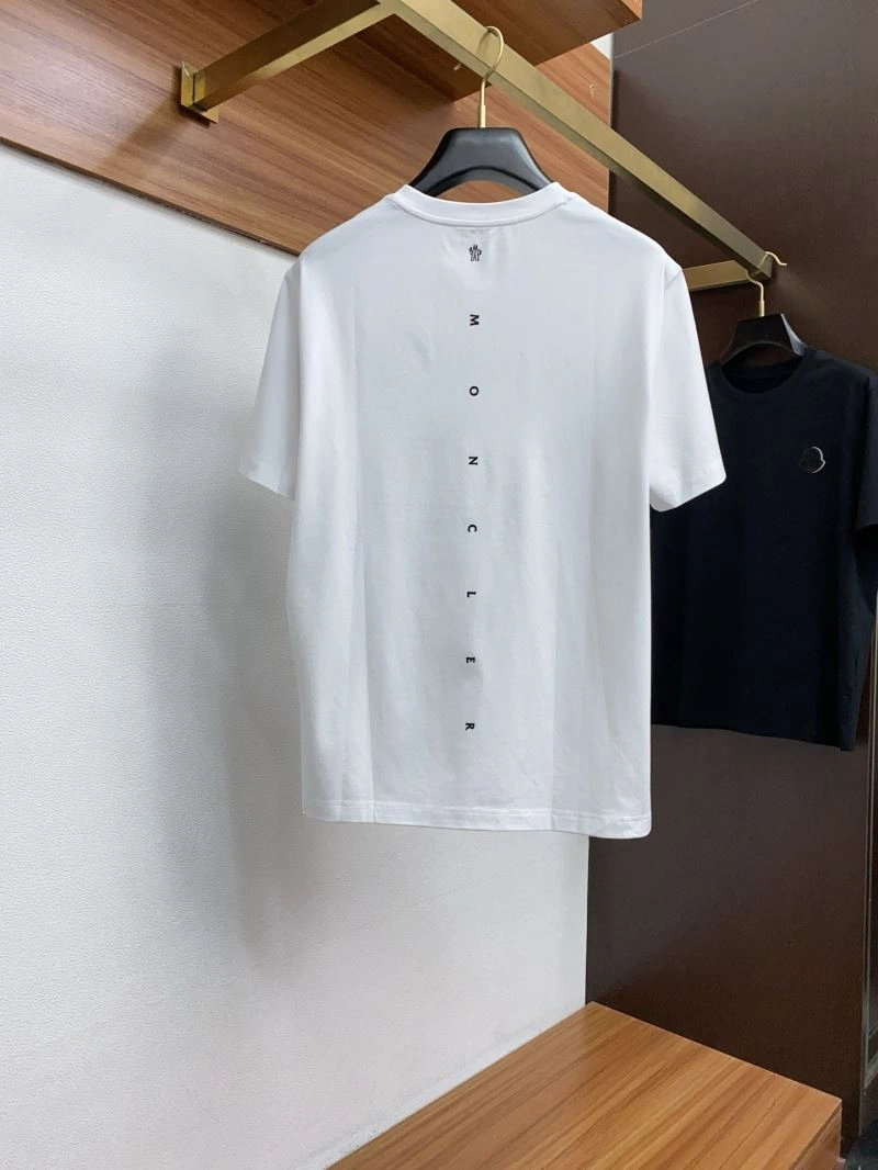 Moncler T-Shirts Efficient 140559