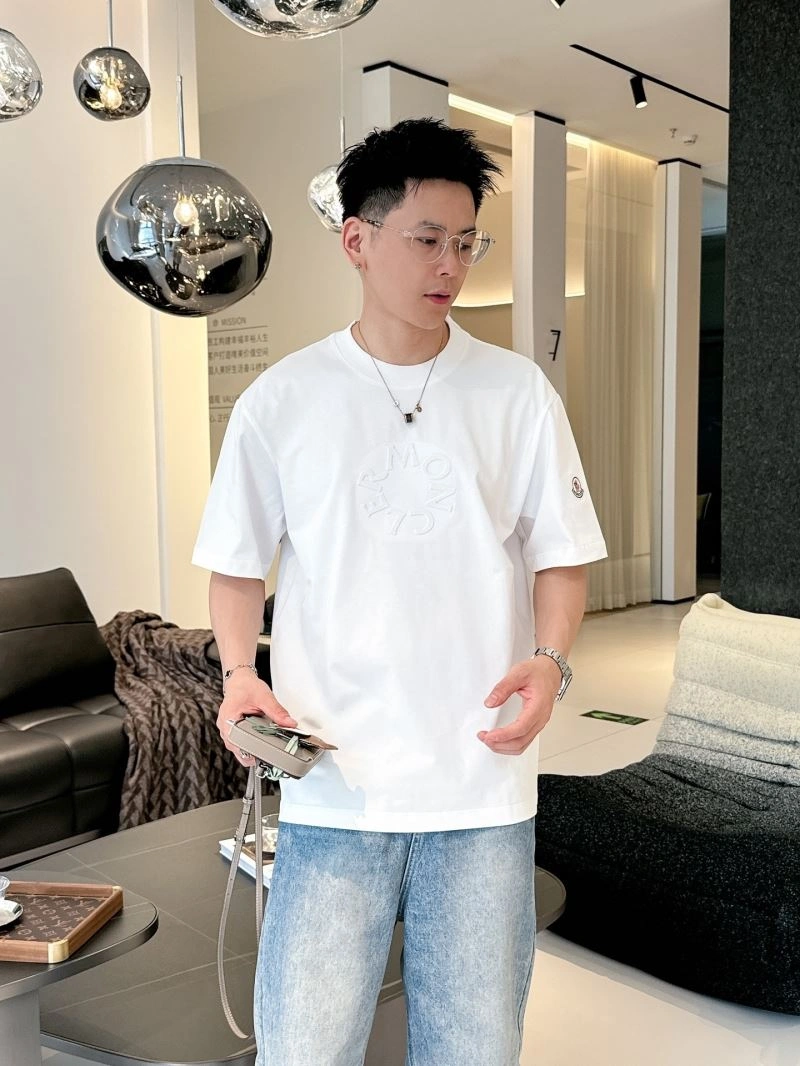 Moncler T-Shirts BestValue 140562
