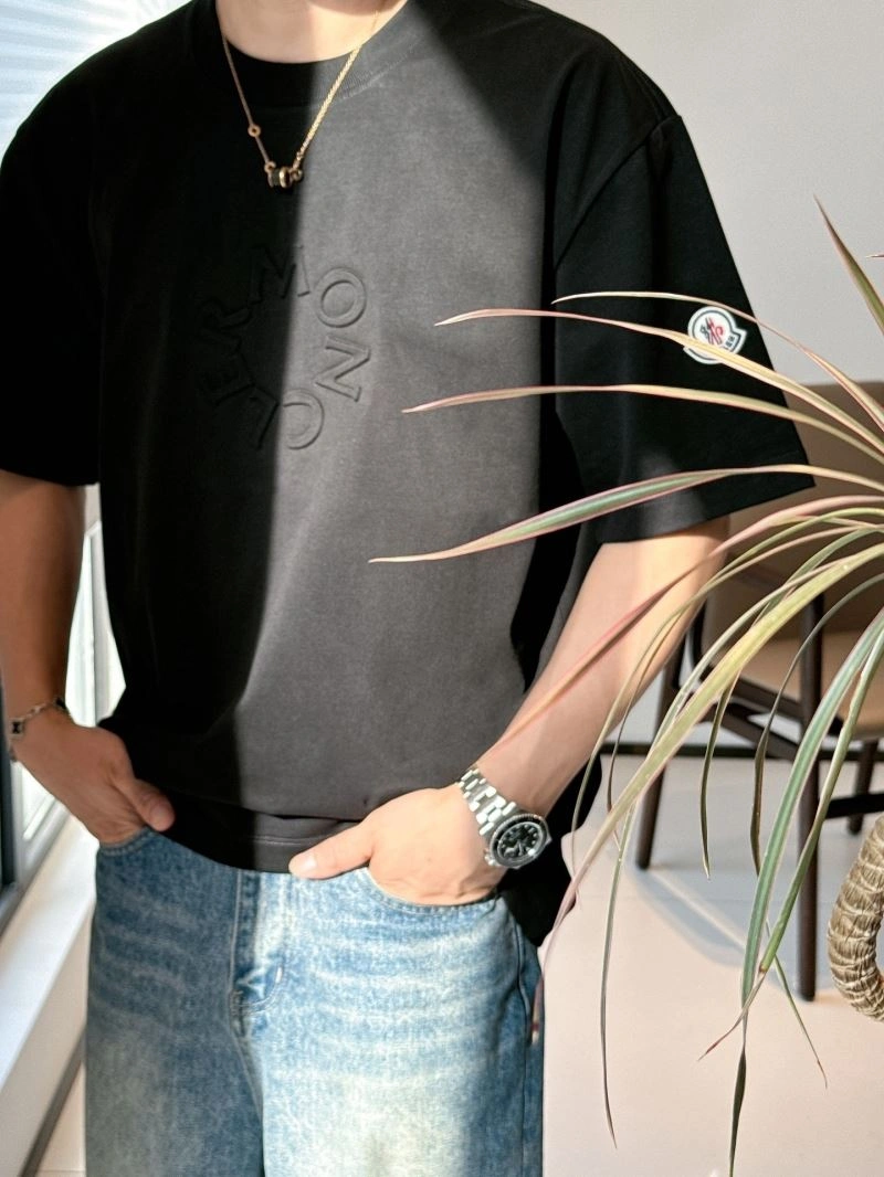 FashionForward Moncler T-Shirts 140567