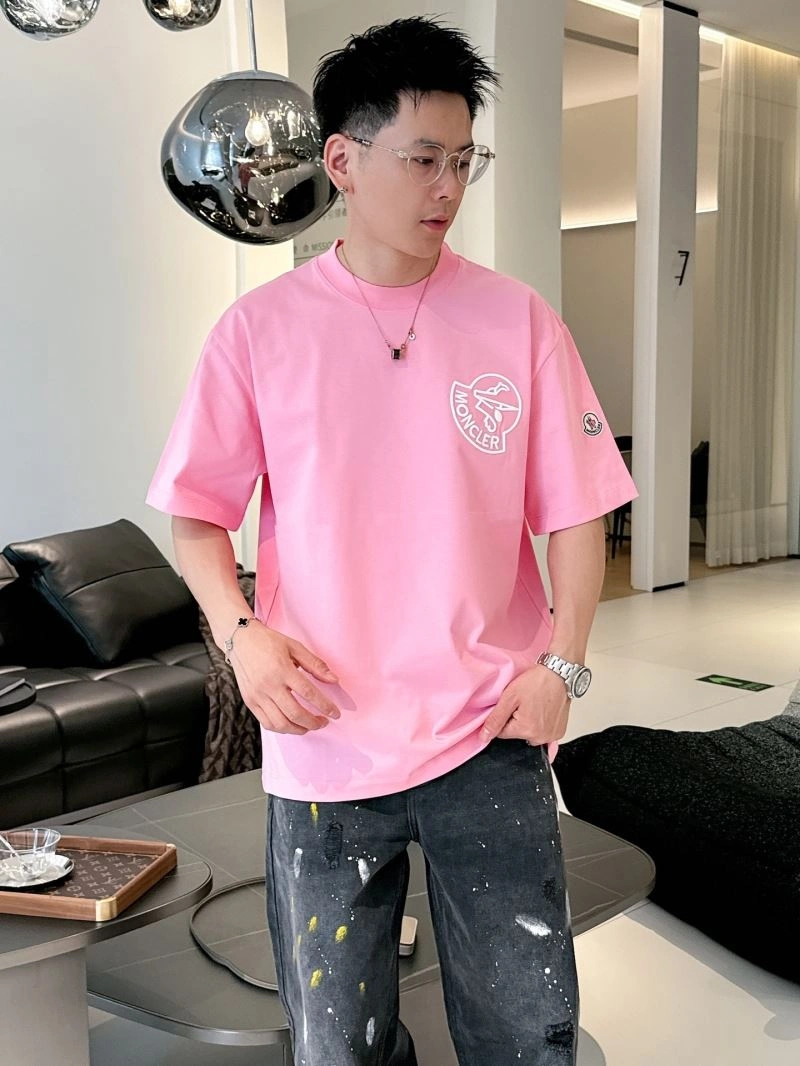 Moncler T-Shirts Supportive 140550