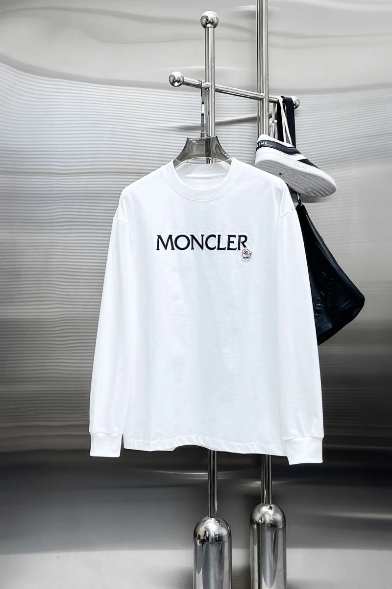 Moncler T-Shirts Minimalist 140553