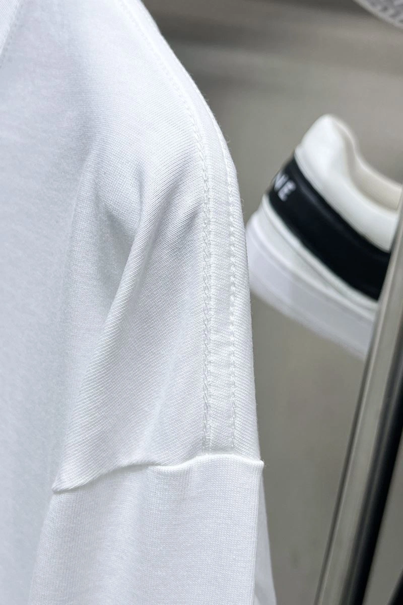 Moncler T-Shirts Minimalist 140553