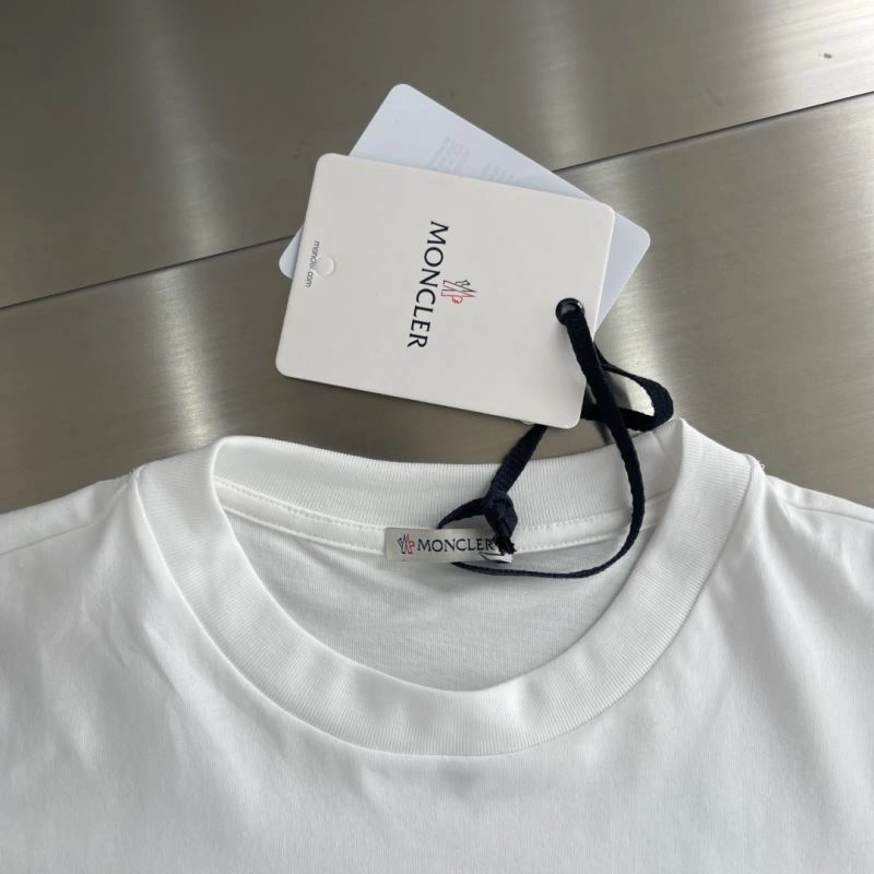 GoodFit Moncler T-Shirts 140568