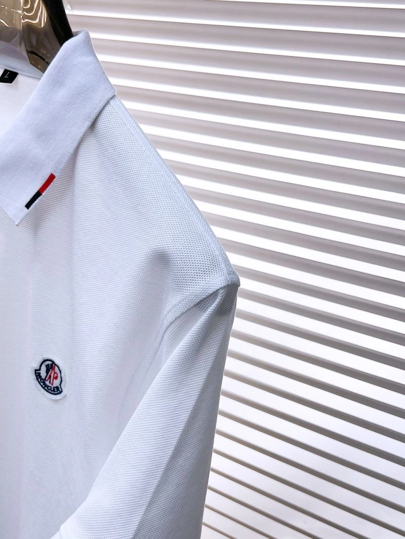 Flexible Moncler T-Shirts 140546
