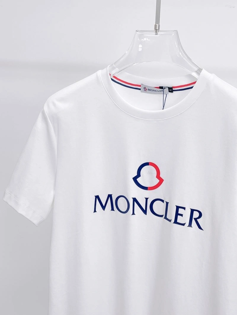 Bold Moncler T-Shirts 140536
