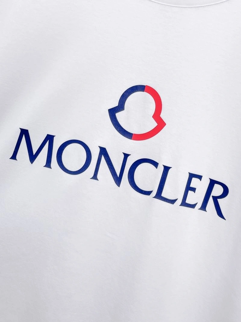 Bold Moncler T-Shirts 140536