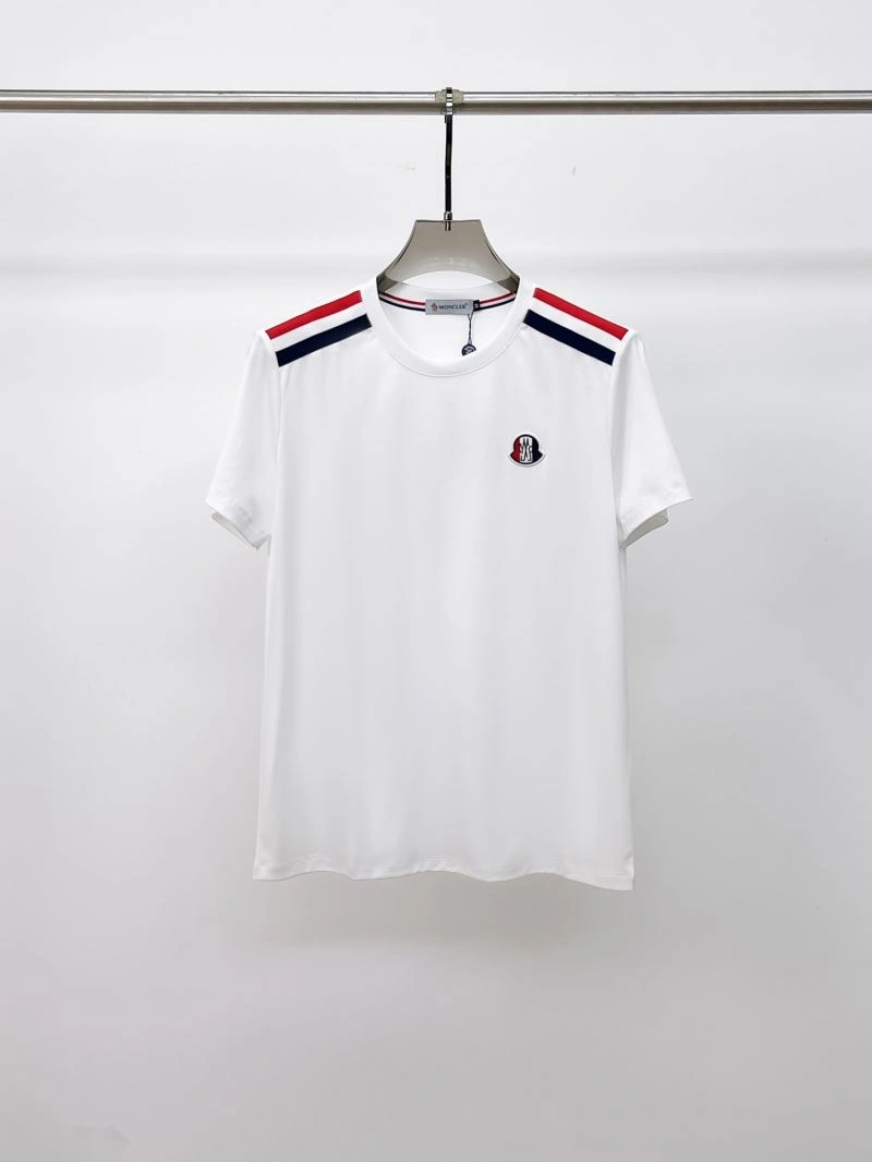 Moncler T-Shirts Comfortable 140539