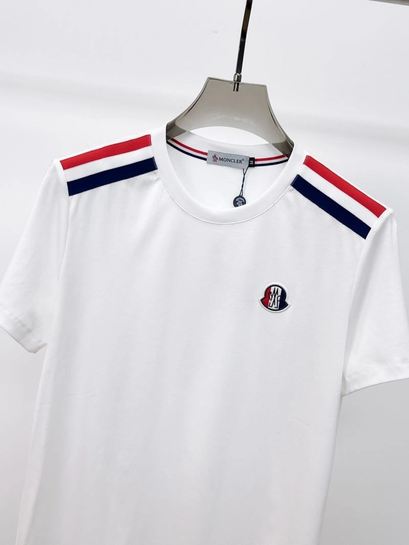 Moncler T-Shirts Comfortable 140539