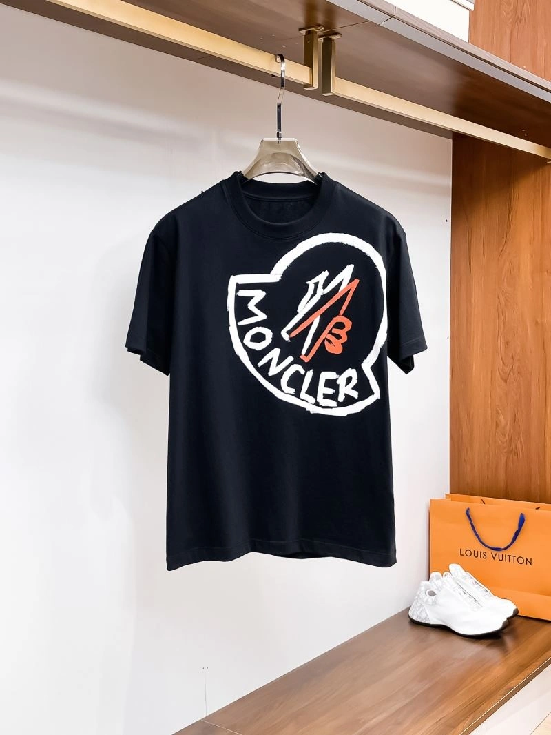 Soft Moncler T-Shirts 140540