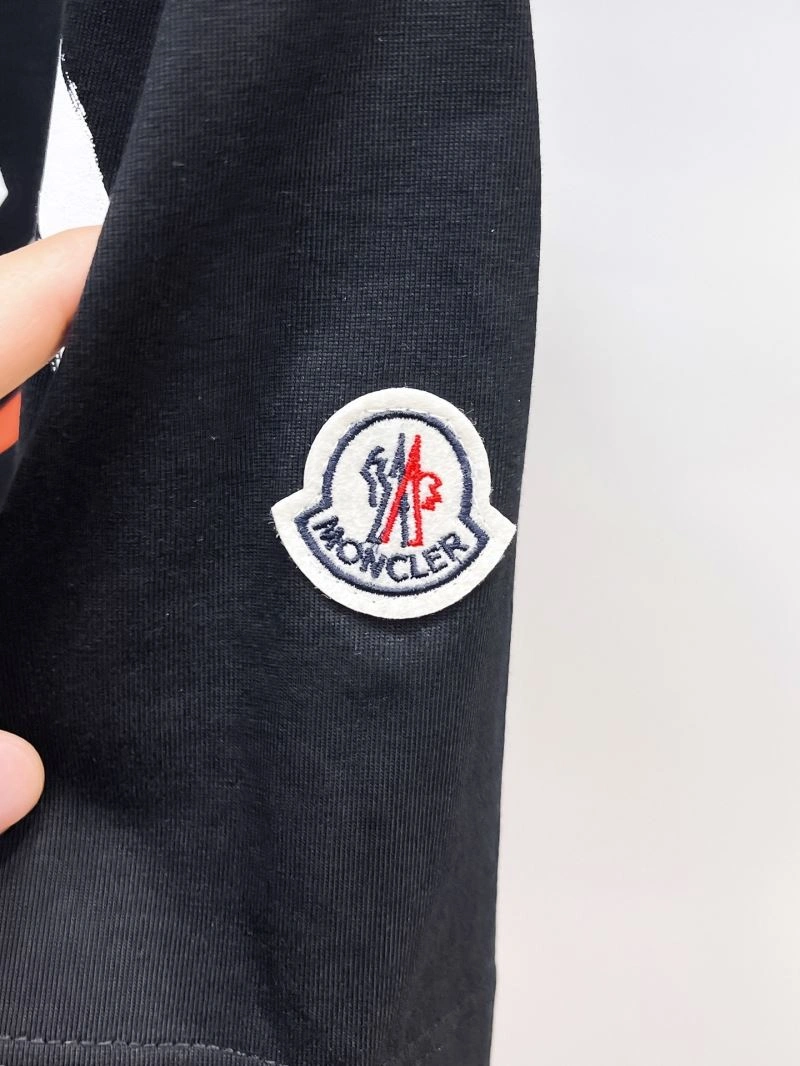 Soft Moncler T-Shirts 140540