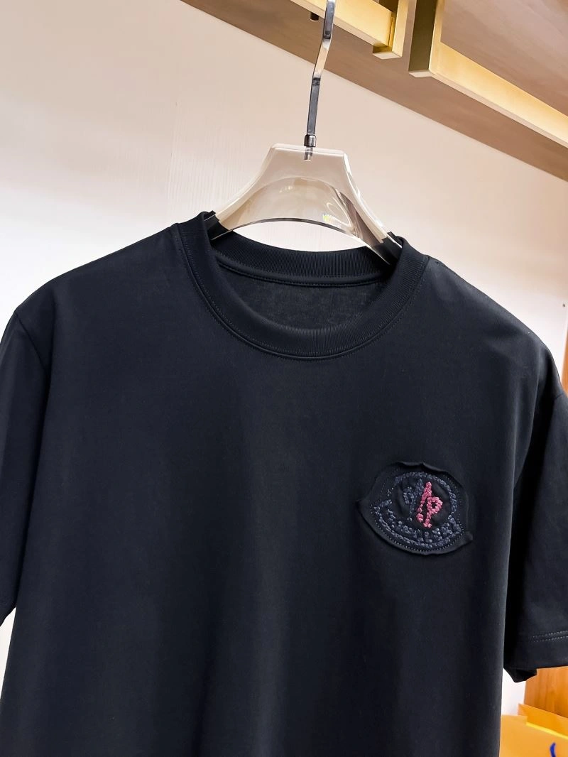 Vibrant Moncler T-Shirts 140533