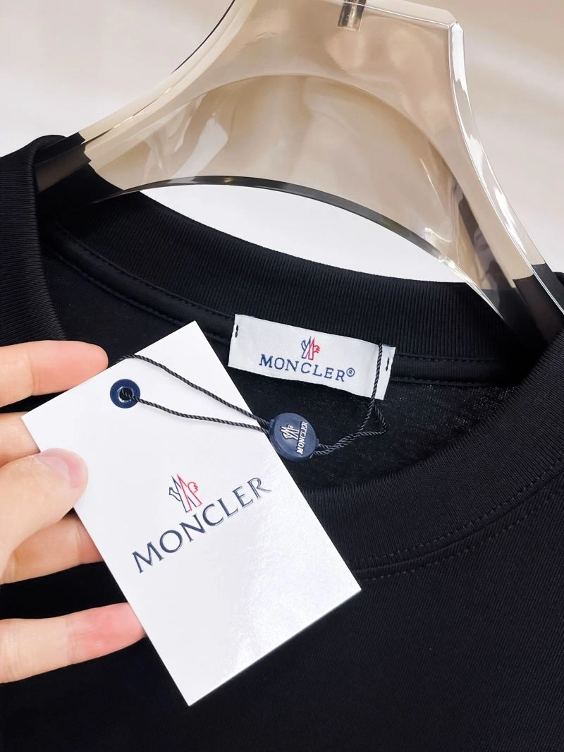 Trendsetting Moncler T-Shirts 140521