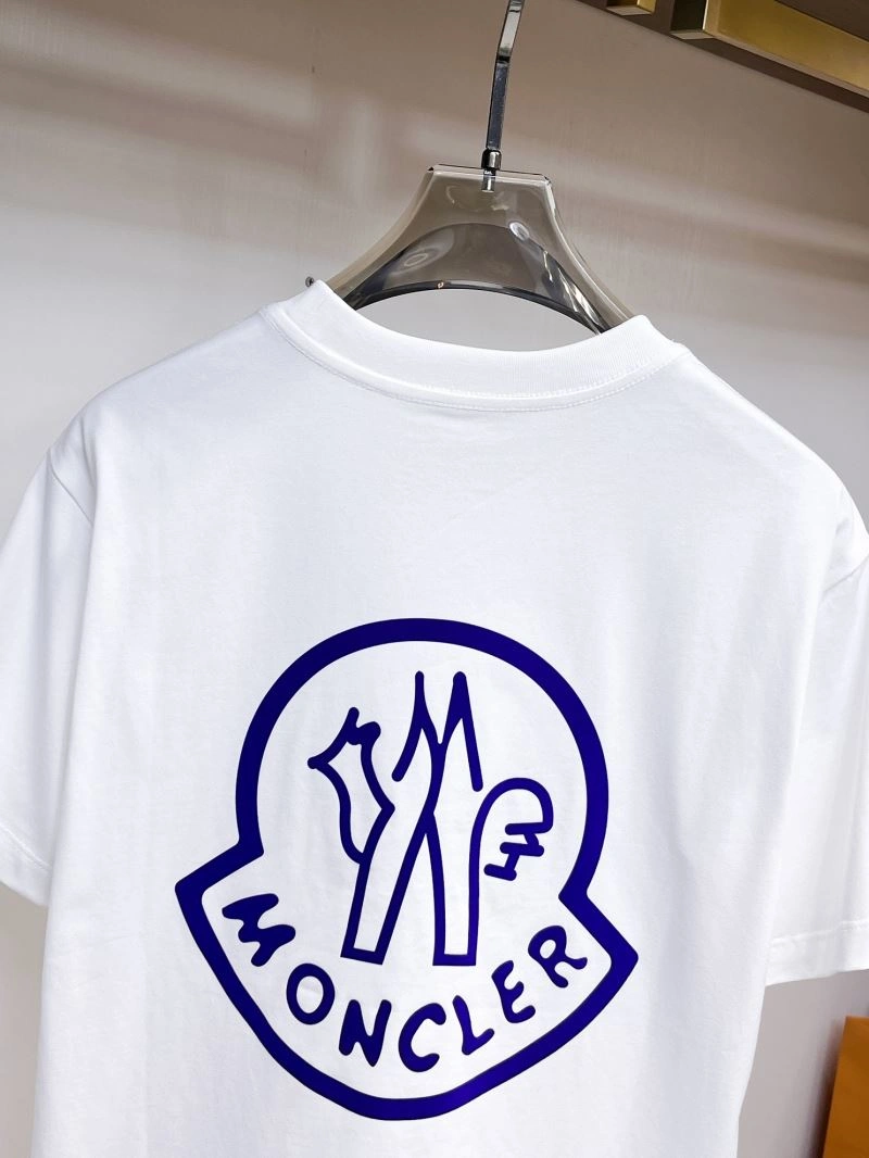 Snug Moncler T-Shirts 140512