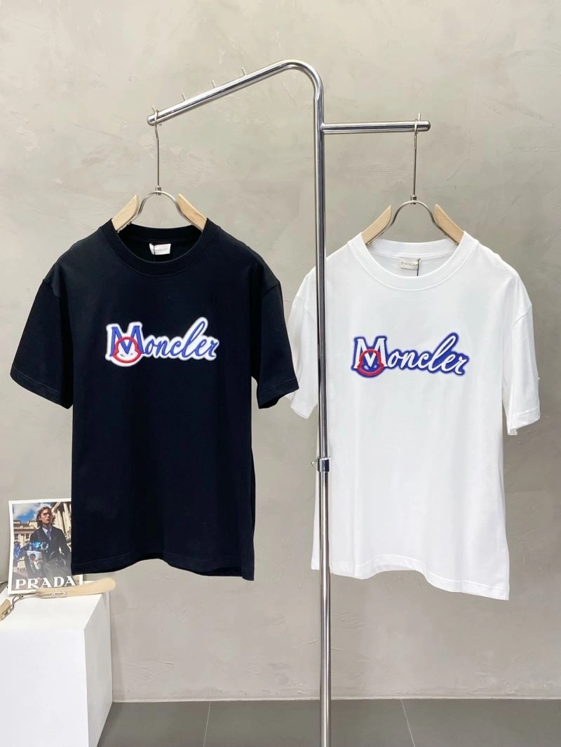 Moncler T-Shirts WellDesigned 140528