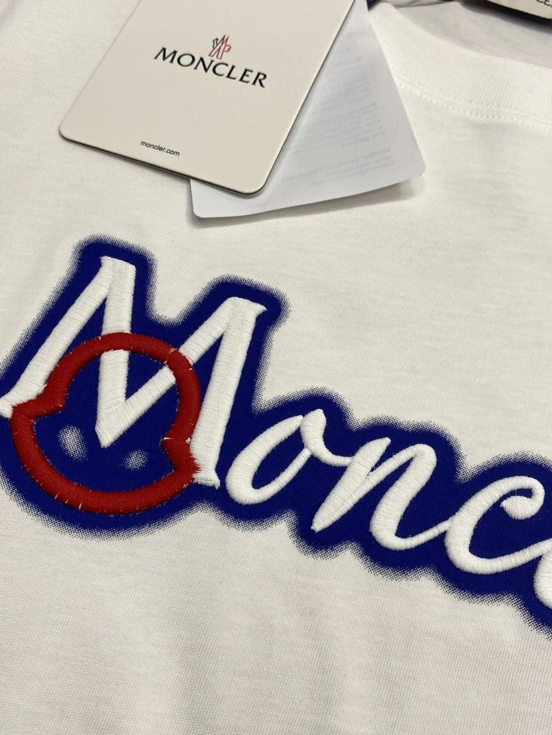 Moncler T-Shirts WellDesigned 140528