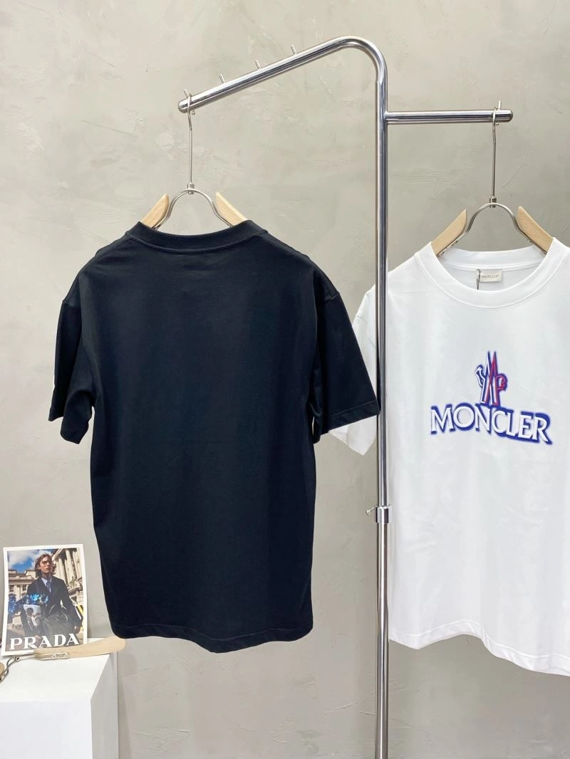 Moncler T-Shirts Durable 140510