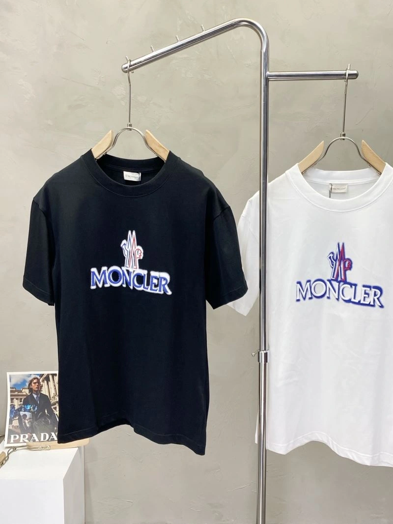 Moncler T-Shirts Durable 140510