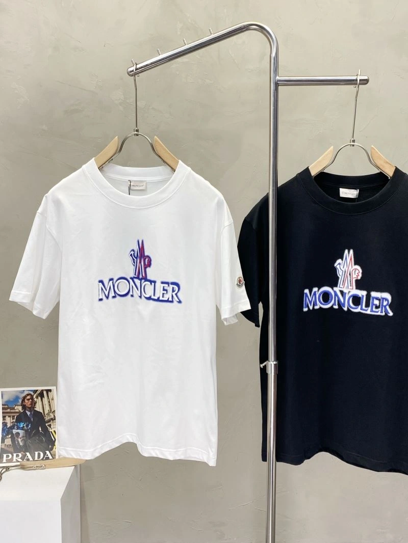 Moncler T-Shirts Durable 140510