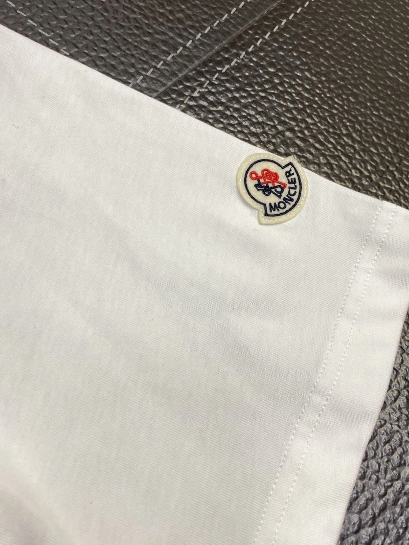 Moncler T-Shirts Durable 140510